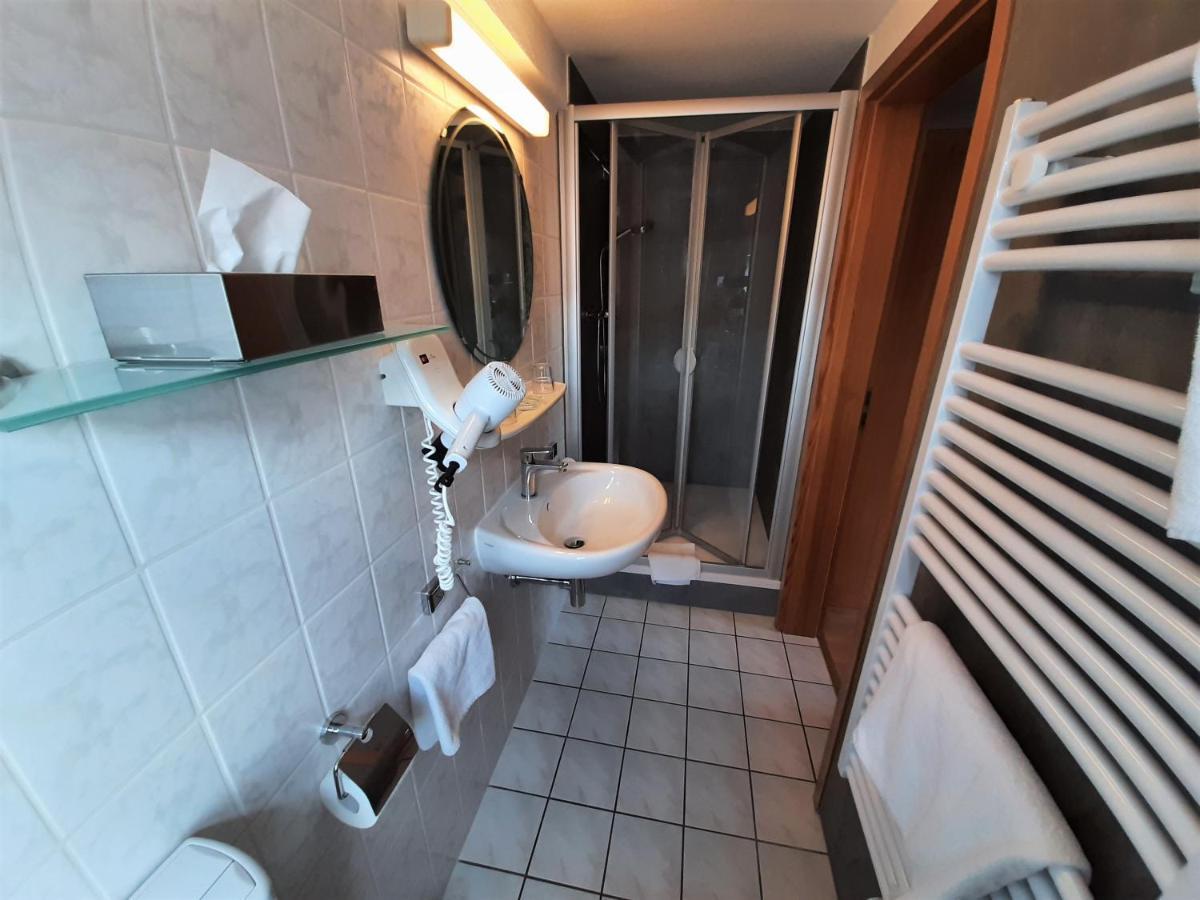 Landhotel Gemeindeschaenke Wanfried Экстерьер фото