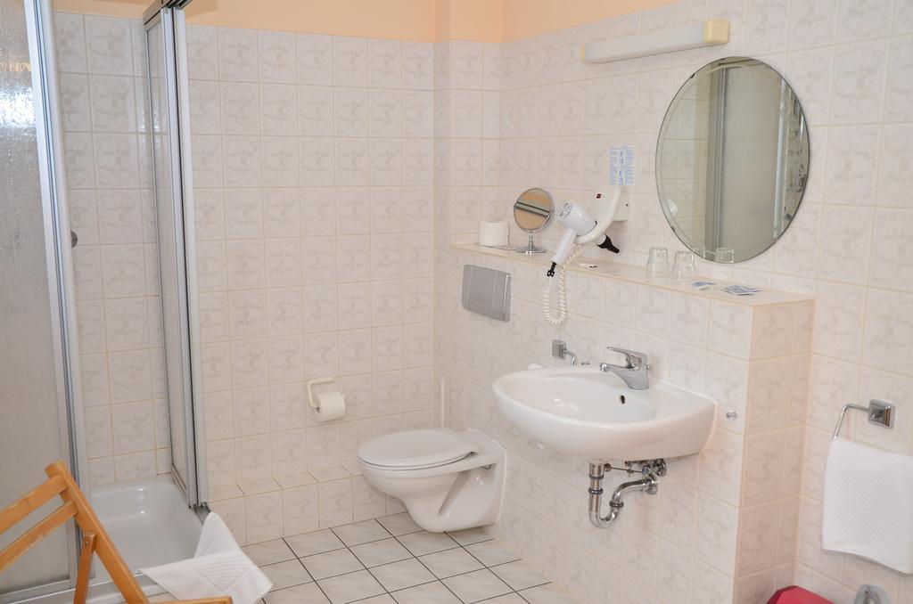 Landhotel Gemeindeschaenke Wanfried Экстерьер фото